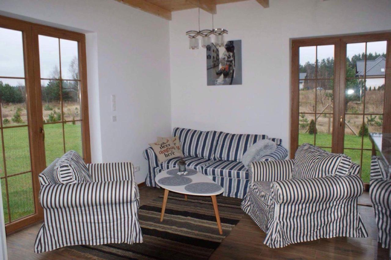 צ'ארזיקובי Lavender Cottage מראה חיצוני תמונה